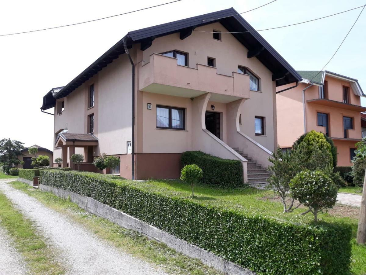 Apartman Kristian Zagreb Airport Велика-Горица Экстерьер фото